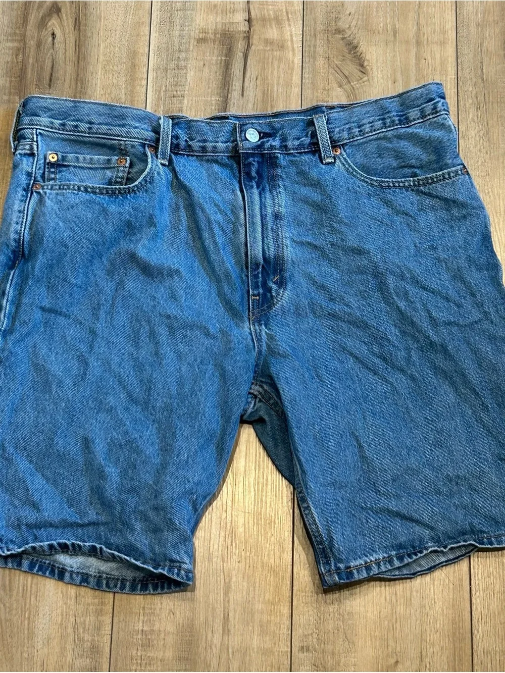 Levi's Men's Dark Blue Baggy Denim Shorts Size 40